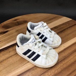 Adidas Superstar White Sneakers Low Top Lace Up Shoes Little Kids Size 4K